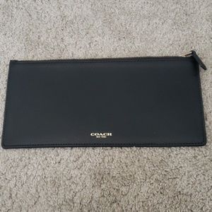 New Coach Pouch